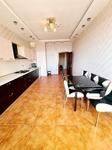Daşınmaz əmlak: Montin, 3 otaqlı, Yeni tikili, 178 kv. m — 4