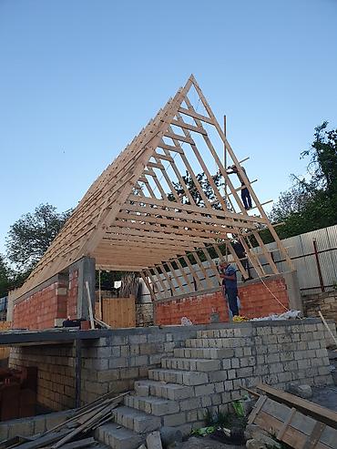 Həyət evi alıram: A-frame üslubunda modulyar dağ evi - Xarici görünüş: Üçbucaq formalı — 8