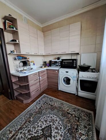 помещение для кухни: 2 комнаты, 50 м², 105 серия, 9 этаж, Косметический ремонт