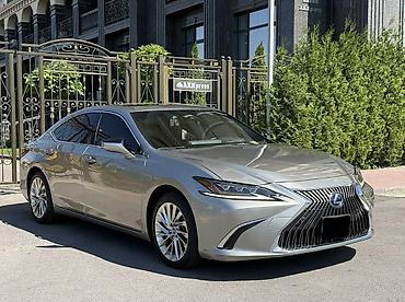 ешка 301: Lexus ES: 2020 г., 2.5 л, Вариатор, Гибрид, Седан — 2