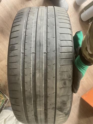 Шины: Летние балоны 4 штуки разноширокие размер 315/35/21 2 шт 275/40/21 — 6