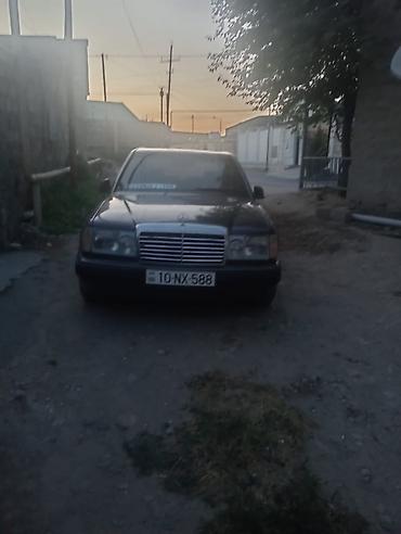 mercedes ayaqalti: Mercedes-Benz sedan – salon təkmilləşdirmələri və fərdi işıqlandırma — 3