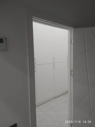 Digər kommersiya daşınmaz əmlakı: Həzi aslanov metrosunun yaxınlığında amerika sefirliyinə yaxın 110 kv — 5