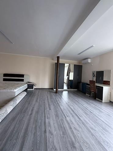 адмираль: 385 м², 12 комнат, Забор, огорожен, Кондиционер, Парковка — 9
