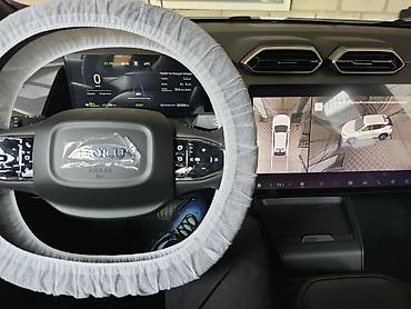 белый dongfeng aeolus e70: Dongfeng : 2026 г., Автомат, Электромобиль, Универсал — 9