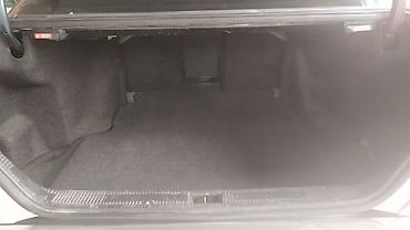 mercedes rolu: Mercedes-Benz : 2.2 l | 1995 il Sedan — 4