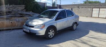дишевли машина: Toyota Vitz / Platz / Yaris / Echo: 2001 г., 1.5 л, Автоматтык, Газ, Седан