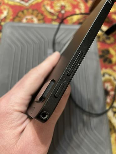 Планшеты: Планшет, память 128 ГБ, 9" - 10", 4G (LTE), Б/у, Классический цвет - Черный — 3