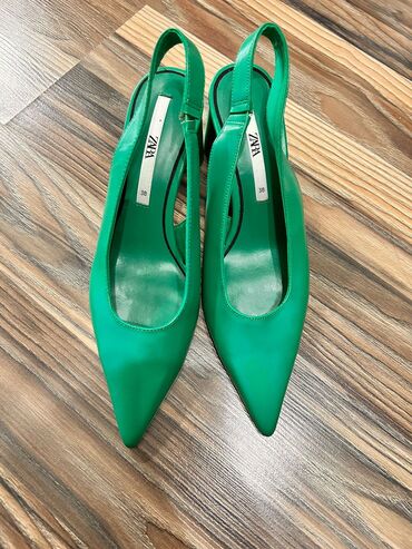 туфли новая не разу не одевала: Zara, Размер: 38, цвет - Зеленый, Новый