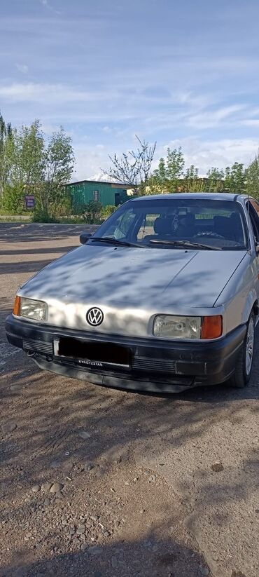 volkswagen минивэн: Volkswagen Passat: 1991 г., 1.8 л, Механика, Бензин, Седан