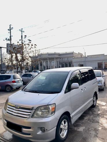 таяота ис: Toyota Noah: 2003 г., 2 л, Автомат, Бензин, Минивэн