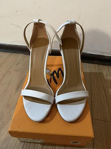 Ботинки и ботильоны: Ботинки, 38, Sasha Fabiani, Новый, цвет - Бежевый, Платная доставка — 5