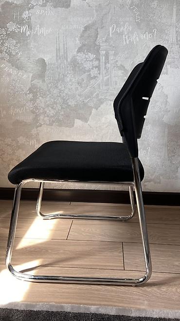 office table: Офисный/гостевой стул на полозьях - Эргономичная форма сиденья и — 1