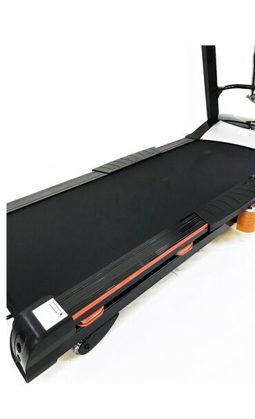 qaçış trenajorları: Cəmi 5-6 dəfə istifadə olunub. bodyfit 6068 modelidir. 150 kiloya