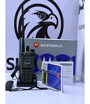 пользовались: Рация Motorola GP‑940 - Диапазоны: VHF/UHF (на экране видны частоты — 1