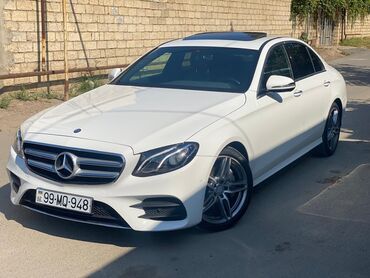 Mercedes-Benz: Mercedes-Benz E-Class: 2 l | 2016 il Sedan — 5