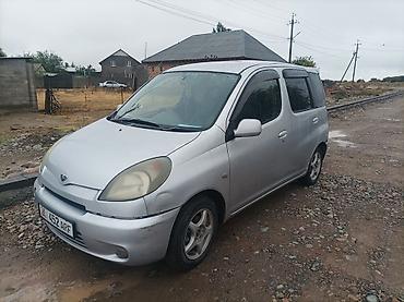 Toyota Funcargo: 2002 г., 1.3 л, Автомат, Бензин — 4