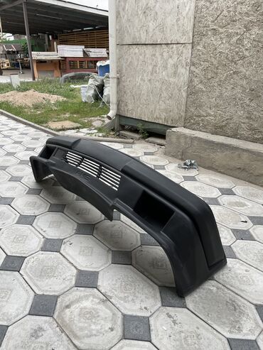 запчасти на хонда фит: Ön, Mercedes-Benz w124, Ödənişli çatdırılma