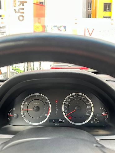 100: Honda Accord: 2010 г., 2.4 л, Автомат, Бензин, Седан — 9