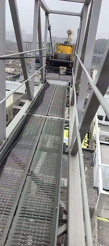 Лебедки: Башенный кран 🏗️ 2022 года Фирма ZOOMLION Марка 6015-8 тонна Высота — 2