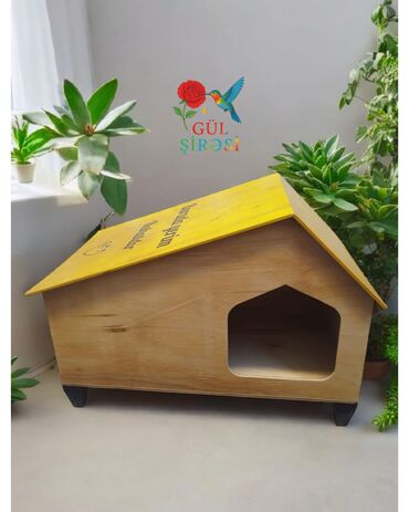 pişik ağ: Taxta pişik evi – “Burada yerim rahatdır” yazılı - Material