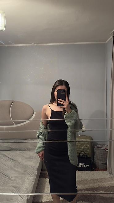 Другая женская одежда: Женская одежда — подборка базовых вещей - Юбка макси: легкая — 8