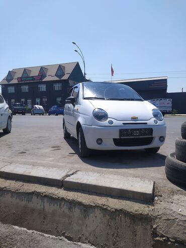 купить спортивную машину: Daewoo Matiz, хэтчбек 5 дв., белый цвет. Ключевые особенности: -