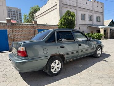 Daewoo: Daewoo Nexia: 2005 г., 1.5 л, Механика, Бензин, Седан