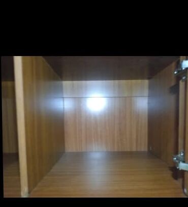 TV altlığı: İşlənmiş, Düz TV altlığı, Polkalı, Malayziya — 10