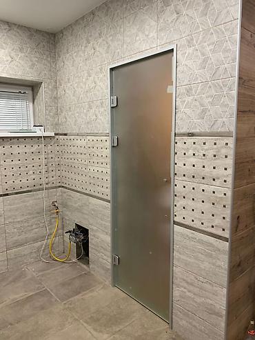 Стеклянные двери на заказ: Стеклянная дверь на заказ, Межкомнатная, Для частного дома, Одностворчатая, Распашная, Гарантия, Бесплатный замер, Бесплатная доставка — 10