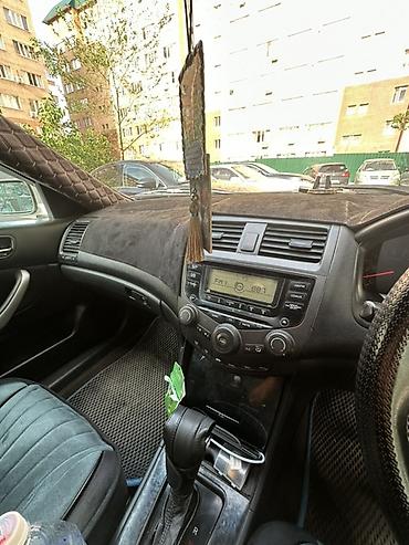 honda inside: Honda Accord: 2003 г., 2.4 л, Автомат, Бензин, Седан — 2