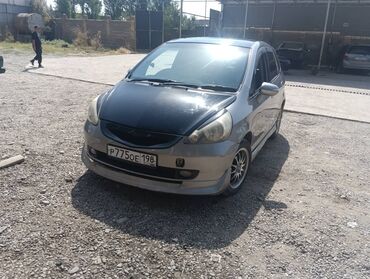 Honda Fit: 2006 г., 1.3 л, Автомат, Хэтчбэк