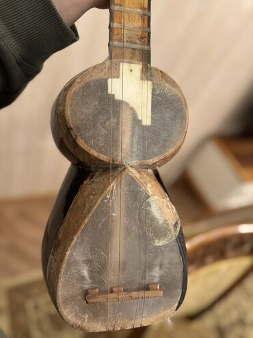 Tar: Məhsul: Tar (Azərbaycan xalq çalğı aləti) Təsvir: - Klassik 11 pərli — 11