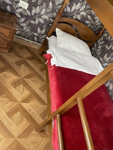 Иссык-Куль 2025: Номер, Гостевой дом Комфорт Каракол, Парковка, стоянка, Охраняемая территория — 8