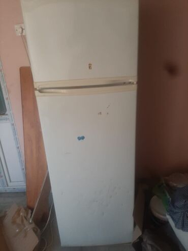 Холодильники: Двухкамерный Днепр Холодильник цвет - Белый