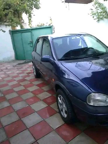 Opel: Opel Corsa B, 5 qapılı hetçbek - Kuzov: tünd mavi rəng, kompakt ölçü — 7
