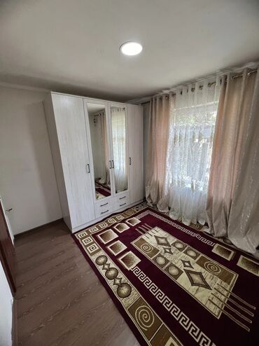 квартира берилет гойн: 2 бөлмө, Кыймылсыз мүлк агенттиги, Чогуу жашоосу жок, Толугу менен эмереги бар