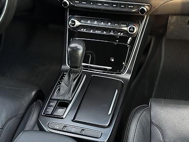 авто лексуз: Hyundai Grandeur: 2018 г., 2.4 л, Автомат, Гибрид, Седан — 10
