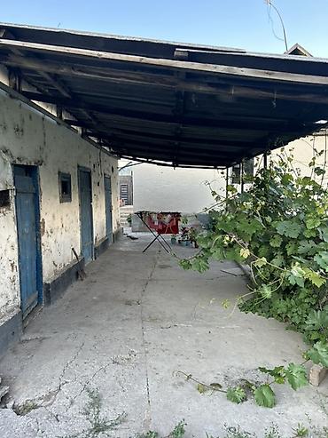 прихожая: 🏡 Продается дом в г. Токмок (район Сахзовод) Дом в хорошем состоянии — 6