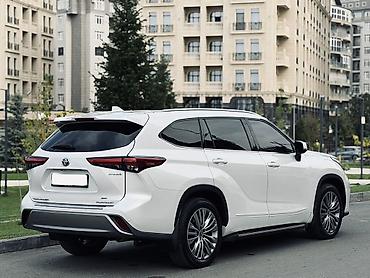 300 000: Toyota Highlander: 2022 г., 2.5 л, Автомат, Гибрид, Внедорожник — 2