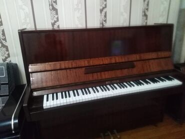 pianino gence: Piano, İşlənmiş