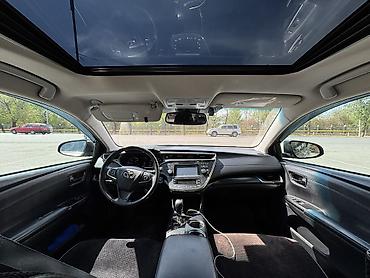 voxy noah: Toyota Avalon: 2017 г., 2.5 л, Автомат, Гибрид, Седан — 9