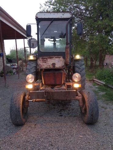 Traktorlar: Traktor Belarus (MTZ) T28 X4M, 1991 il, 37 at gücü, motor 3.7 l, İşlənmiş