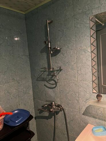 Uzunmüddətli kirayə mənzillər: Razin,Akkordda 1 otaqdan 2 otağa düzəldilmiş,təmirli\.əşyalı mənzil — 9