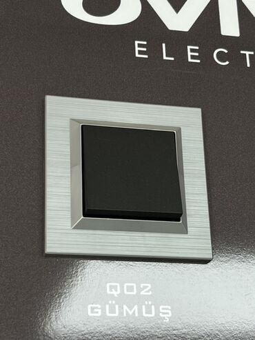 меняю на 07: Электрический выключатель OME Electric, модель Q02 GÜMÜŞ. - Тип