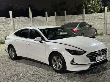 хундаи: Hyundai Sonata: 2019 г., 2 л, Автомат, Газ, Седан