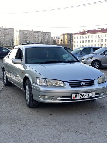 Toyota: Toyota Camry: 2000 г., 2.2 л, Автомат, Газ, Седан