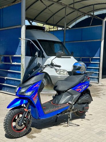 скутер в расрочку: Скутер Suzuki, 160 куб. см, Бензин, Б/у