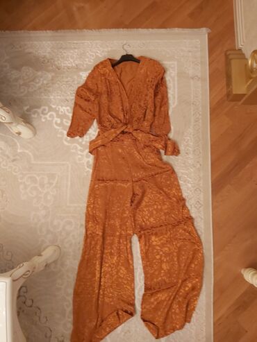 Tulumlar: Donlar her biri ayri qiymete 1ci don stradivarius 35m 2ci dest 40m — 7