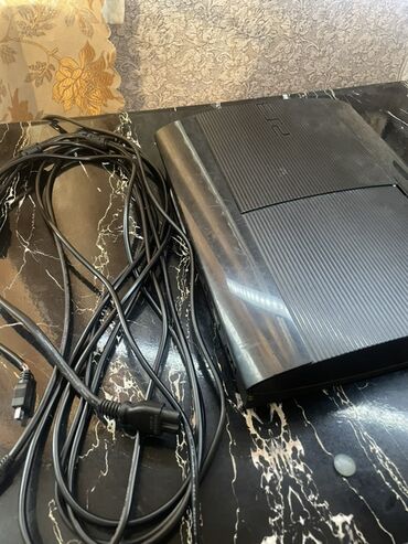 индукционная плита купить в баку: Sony PlayStation 3 Super Slim oyun konsolu Xüsusiyyətlər: - Model